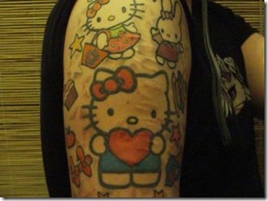 hello-kitty-cuore-tatuaggio