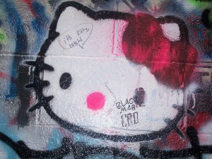 hello-kitty-graffiti1